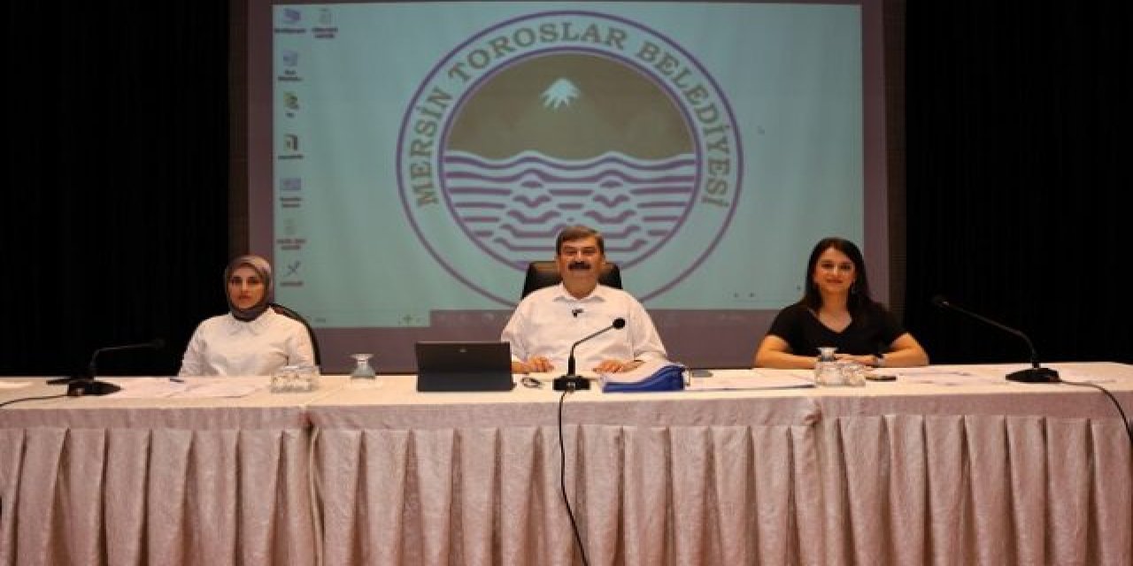 Toroslar’da parklara toplumda iz bırakan isimler verildi