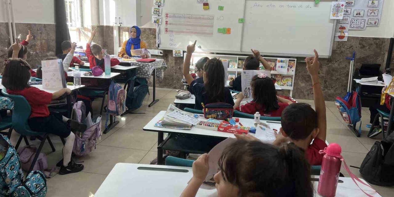 Psikolok uyardı; Okuldan uzaklaşan çocuklara dikkat