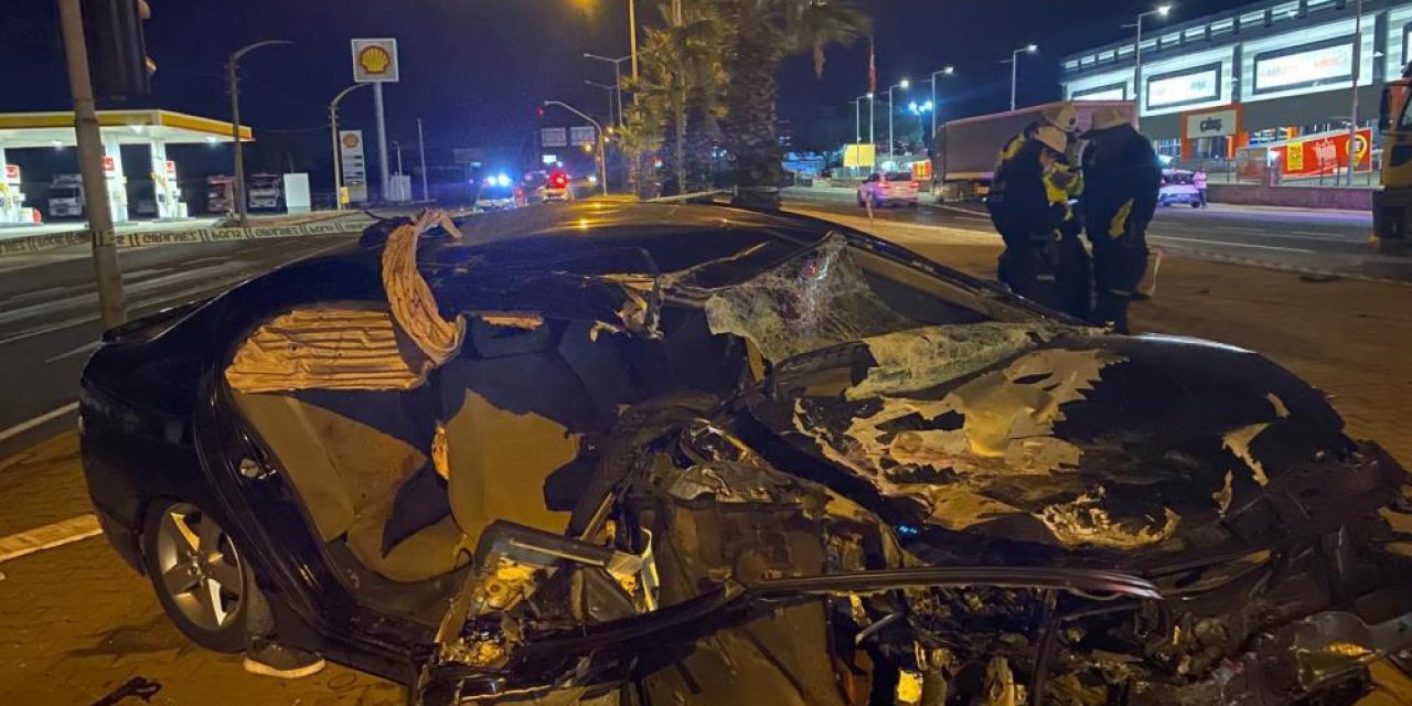 Tır ile otomobilin çarpıştı: 1 ölü, 3 yaralı