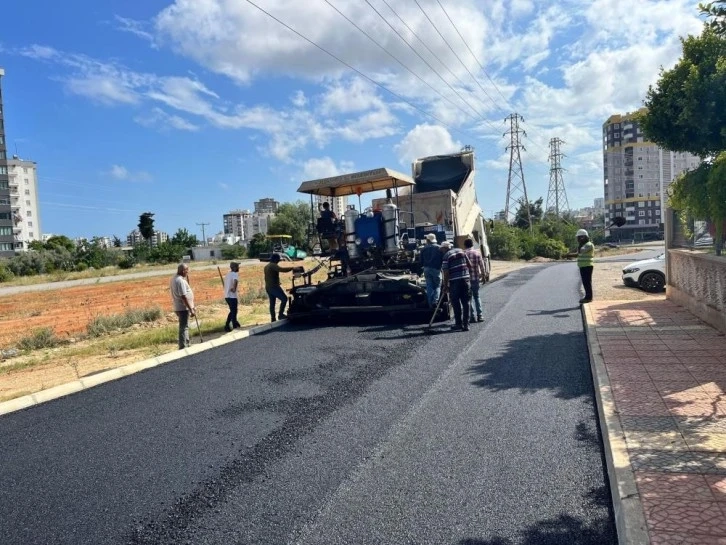 Mersin Yenişehir Belediyesi yolları yenileniyor