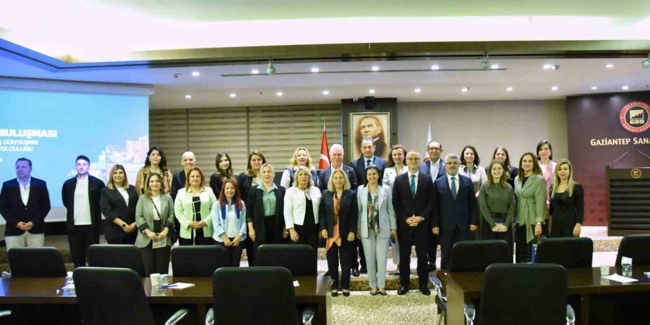 Gaziantep'te iş dünyası ekonmide surdurulebilirligi konuştu