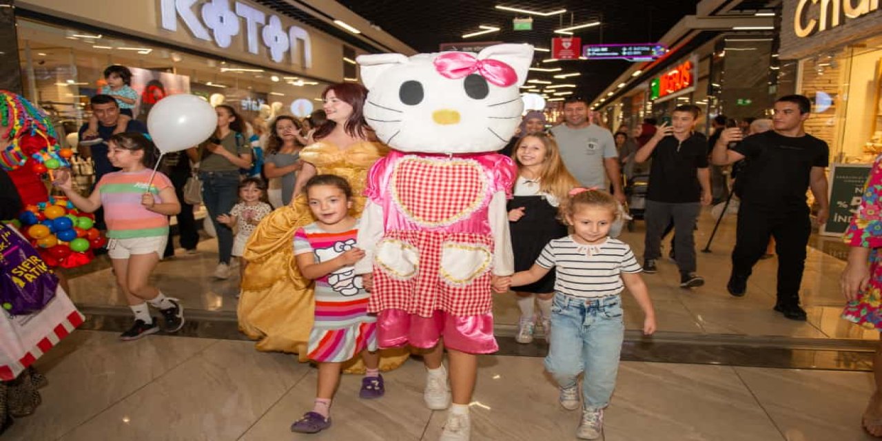 Kız çocukları günü Yenişehir’de bayram havasında kutlandı