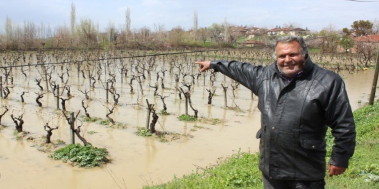 Adıyaman da tarlalar sular altında kaldı