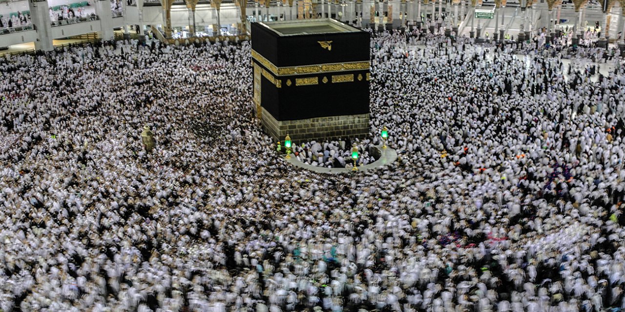 Diyanet denetiminde skandal! 4 Hac organizasyonuna ceza kesildi