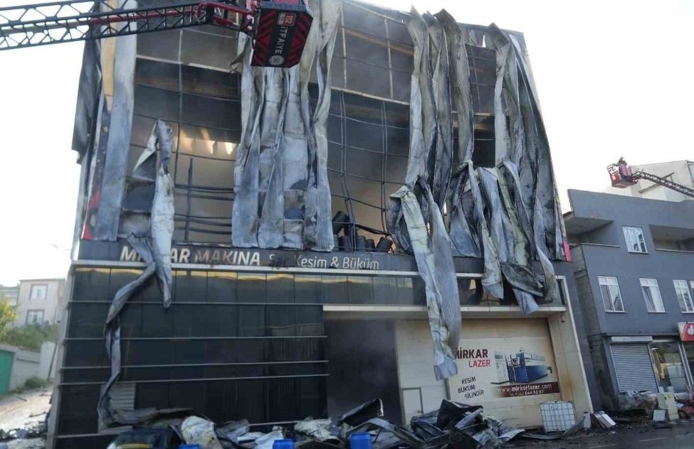 Kocaeli’nde ölümlere yol açan yangınla ilgili 7 tutuklama