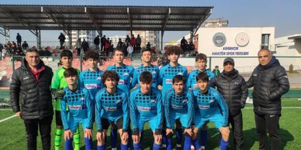 Kayseri' de 4 takım finale kaldı