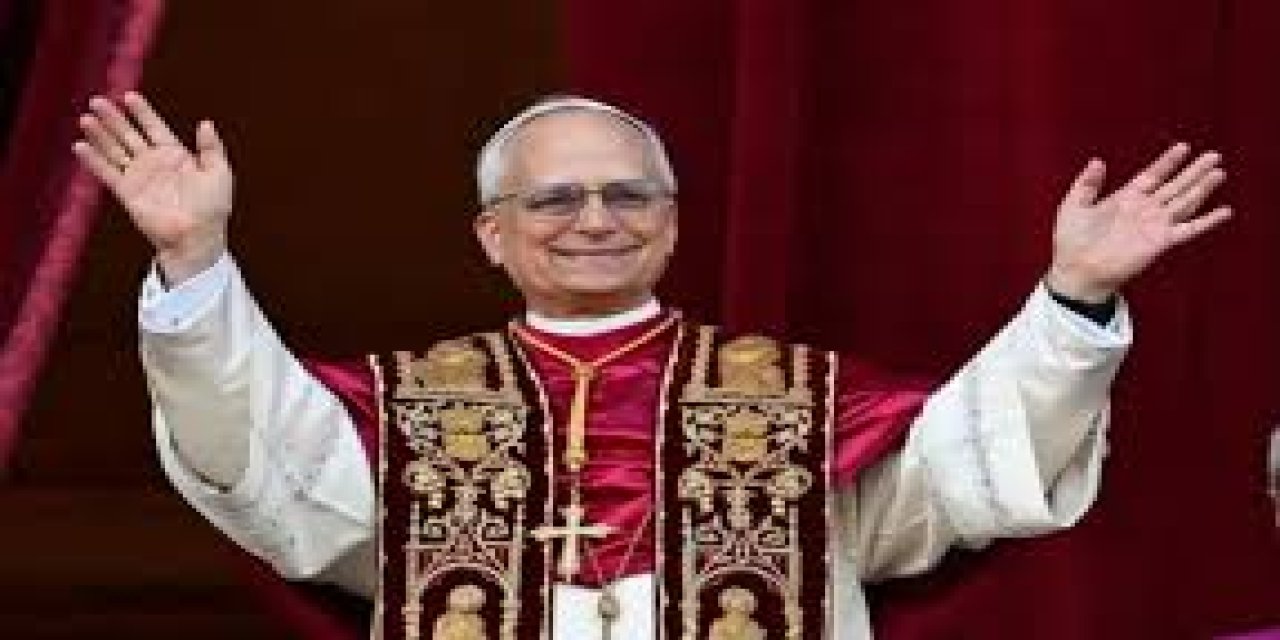 Papa 14. Leo, Volkswagen Arena’da ayine katıldı