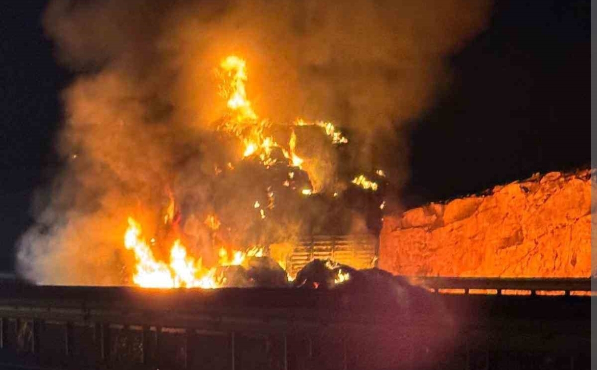 Osmaniye’de tır alev alev yandı