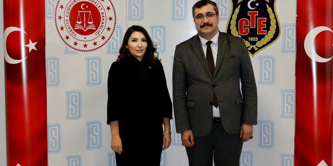 Başkan Ay'dan, Denetimli serbestlik il müdürlüğüne ziyaret