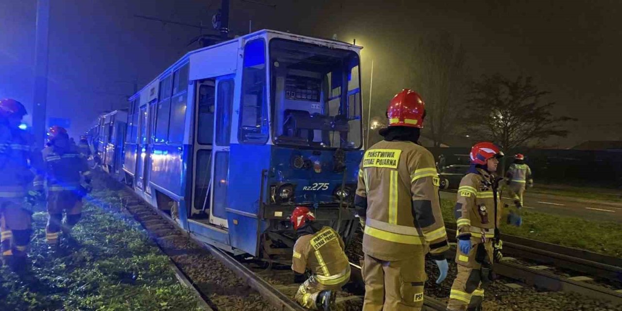 Polonya’da tramvay kazası çok sayıda yaralıvar