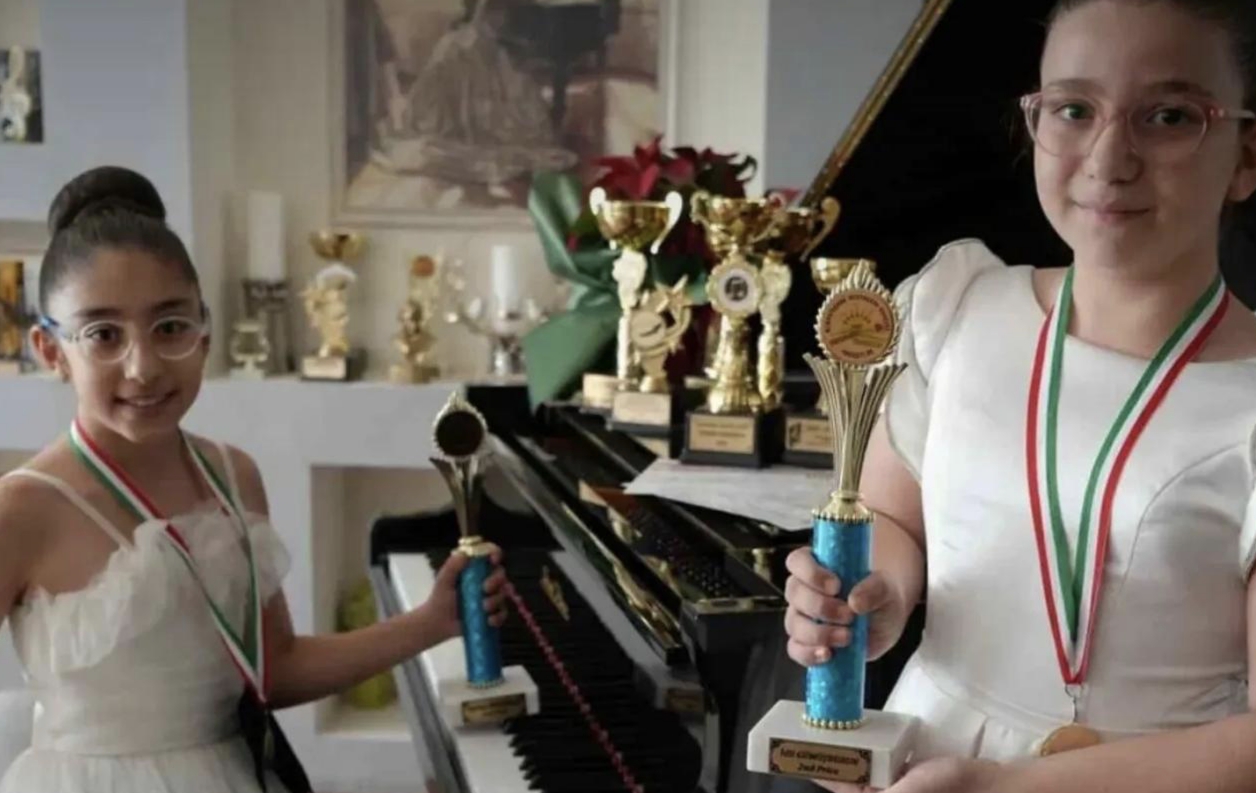 Piyanist minikler Dünya Şampiyonluğunu Gaziantep’e getirdi