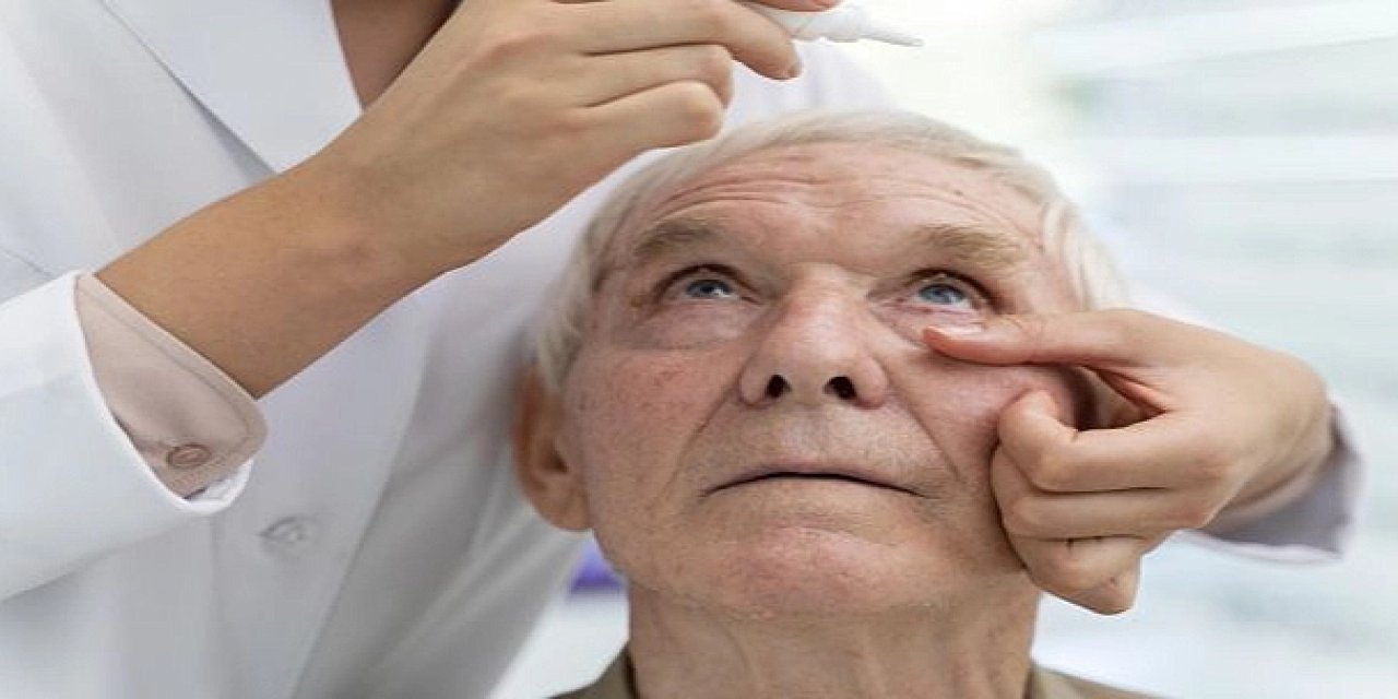 Katarakt ameliyatı bunama riskini azaltıyor