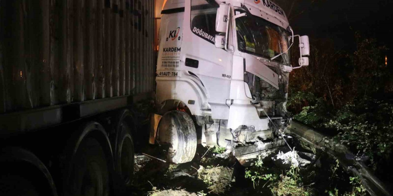Sakarya'da zincirleme kaza çok sayıda yaralı var