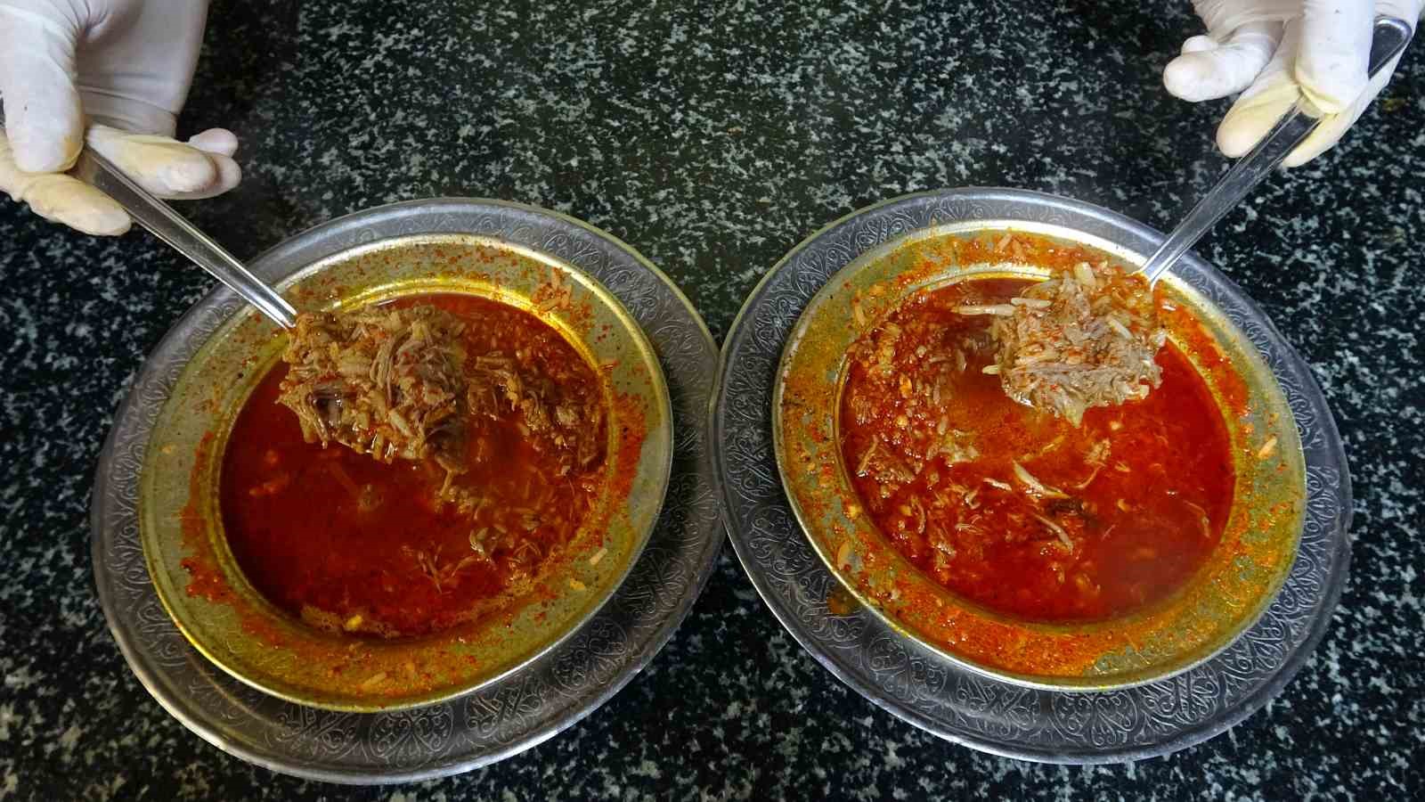 Gaziantep’in tescilli lezzeti beyran dünya lezzetlerini solladı