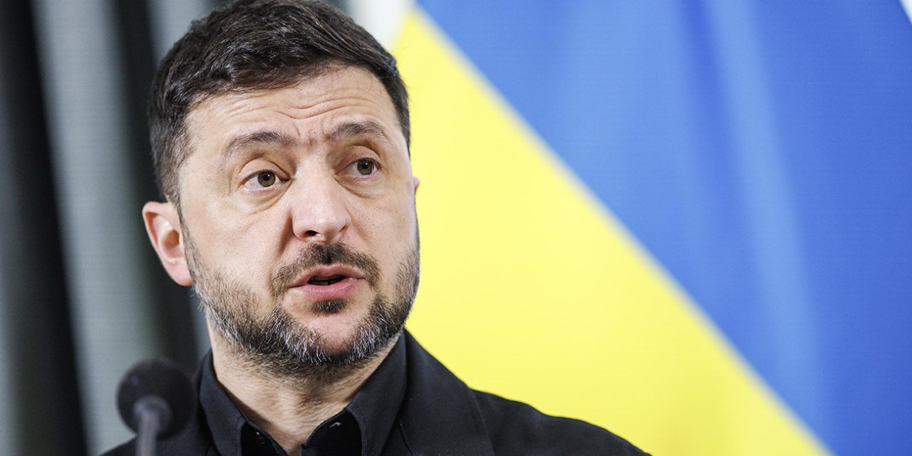 Zelenskiy’den barış mesajı: “Yeni Yıl öncesi kritik kararlar gelebilir”