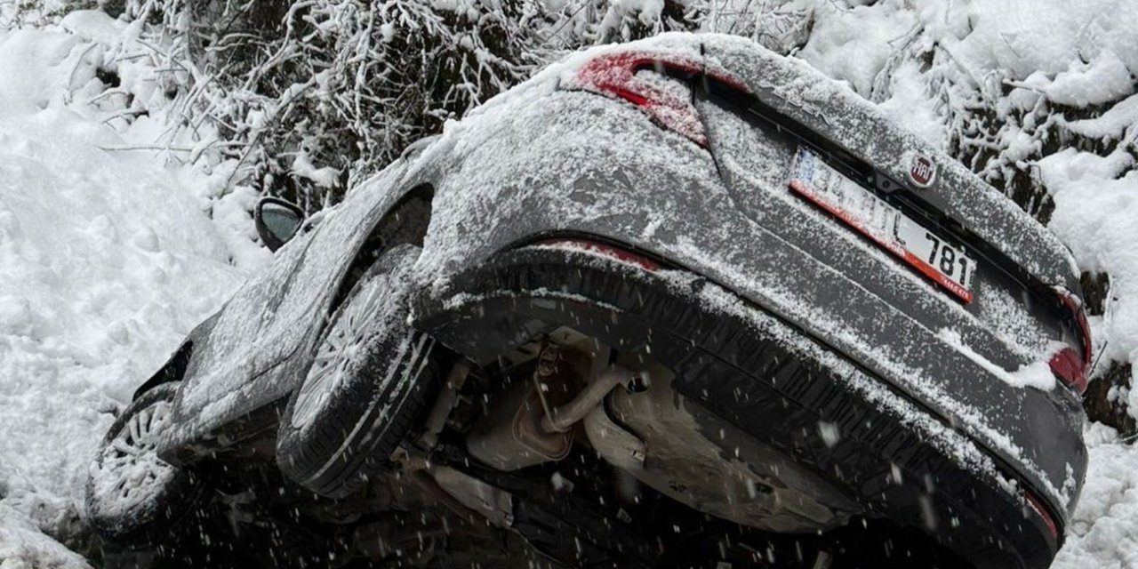 Otomobil kanala uçtu: 5’i çocuk 8 yaralı