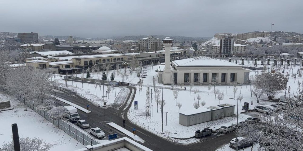 Gaziantep’te Eğitime kar engeli: okullar tatil edildi