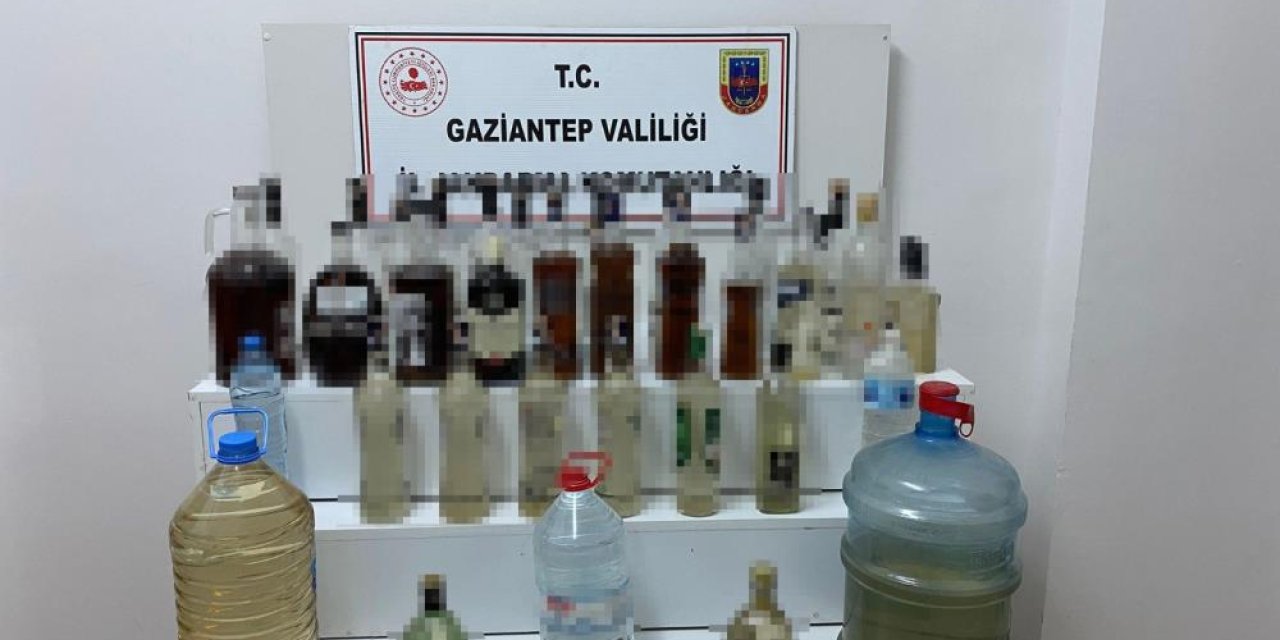 Gaziantep'te 140 litre sahte, 39 bin litre kaçak alkol ele geçirildi