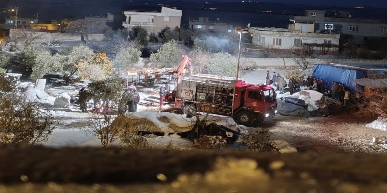 Yavuzeli ilçesinde feci ölüm: Yem karma makinesine düşen besici hayatını kaybetti