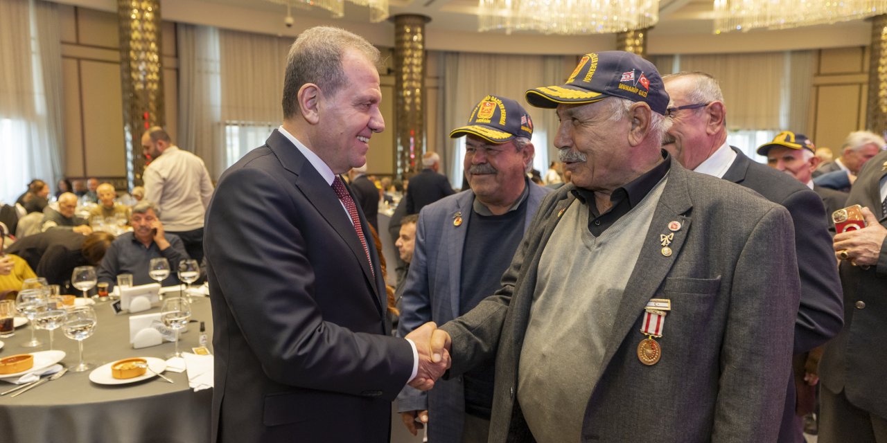 Başkan Seçer ve Meral seçer, şehit aileleri ve gazilerle buluştu