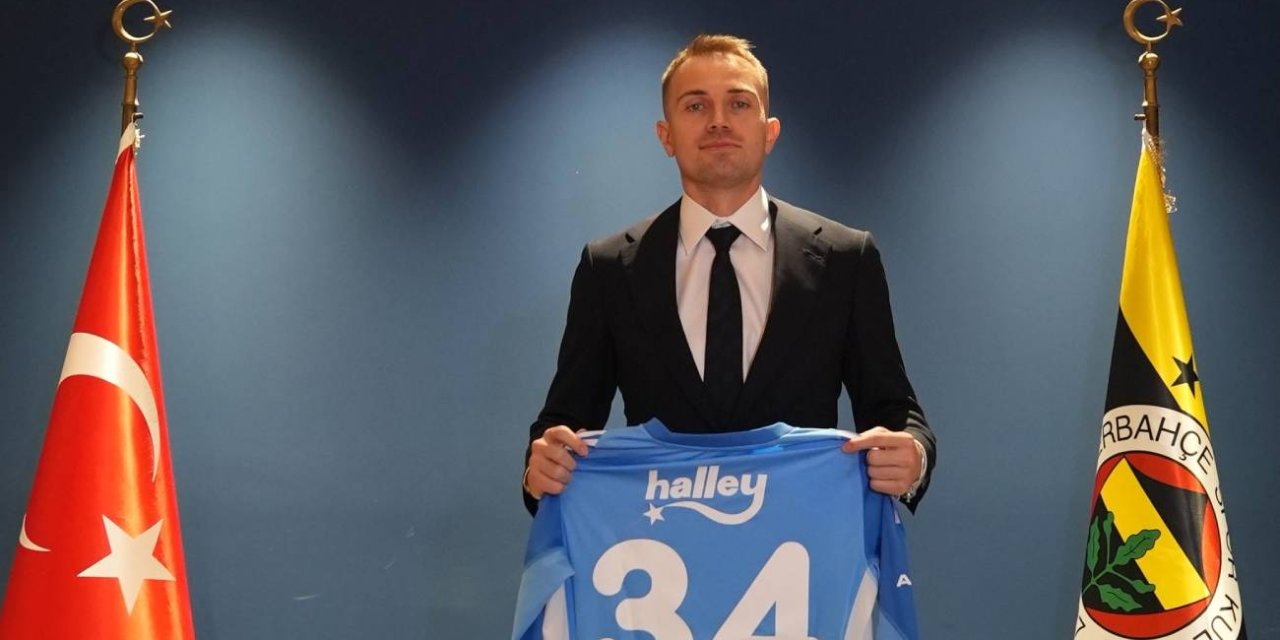 Mert Günok yeniden Fenerbahçe’de