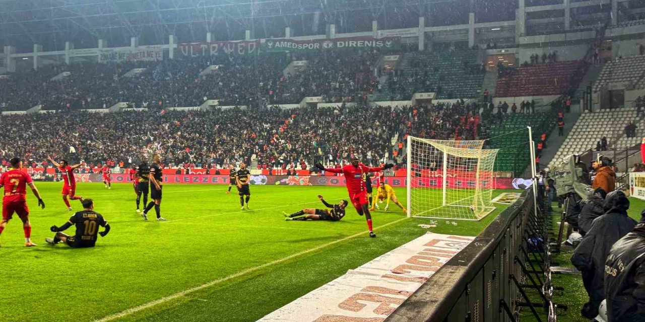 Amed Sportif Faaliyetler: 1 - Çorum FK: 0