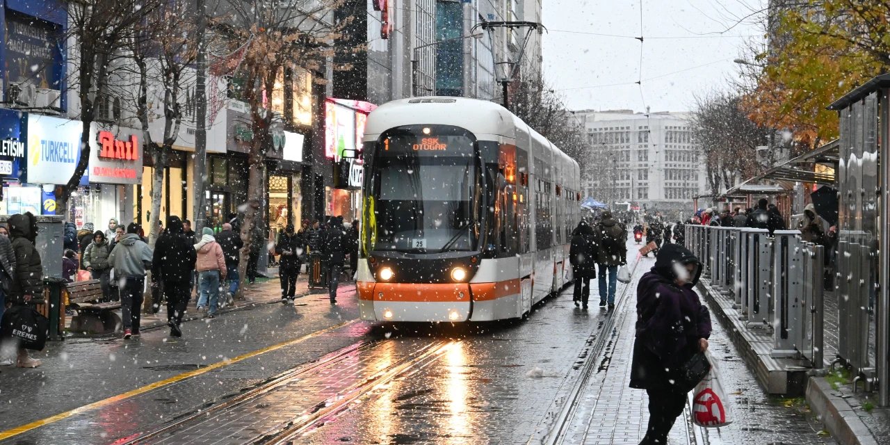 Eskişehir’de 1 ilçede okullar tatil edildi