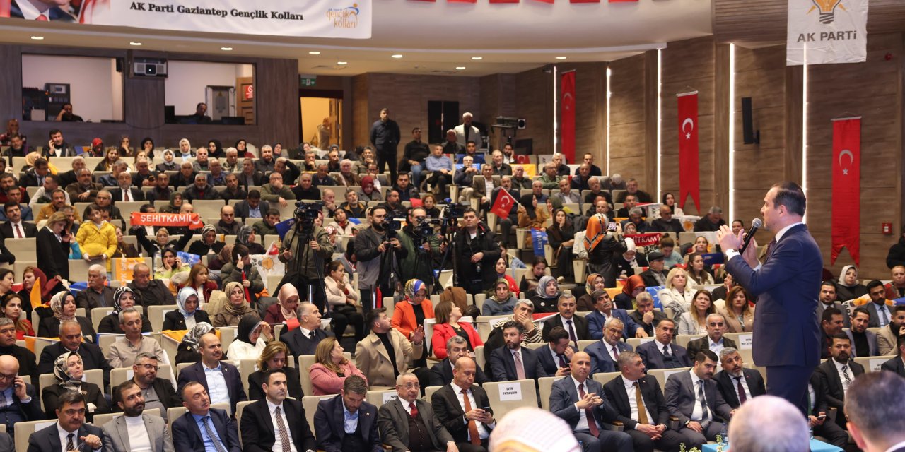 AKP'li Kürşad Zorlu: “Türk Dünyası yeniden tarih sahnesinde güç merkezi oluyor”