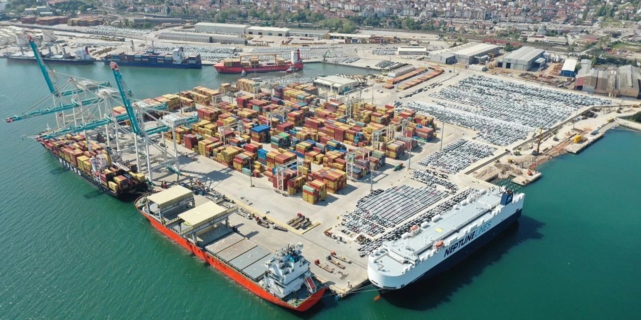Kocaeli limanlarında rekor ihracat; 45 milyar 111 milyon dolar