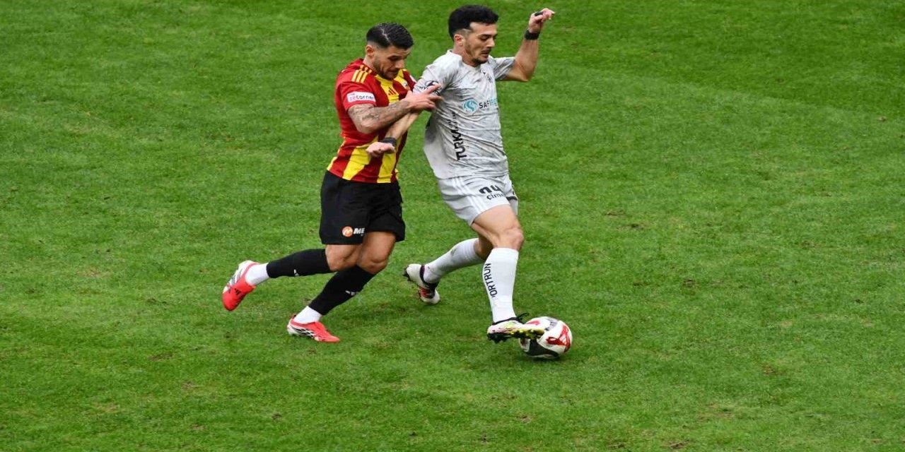 Kayserispor: 1 - Kocaelispor: 2