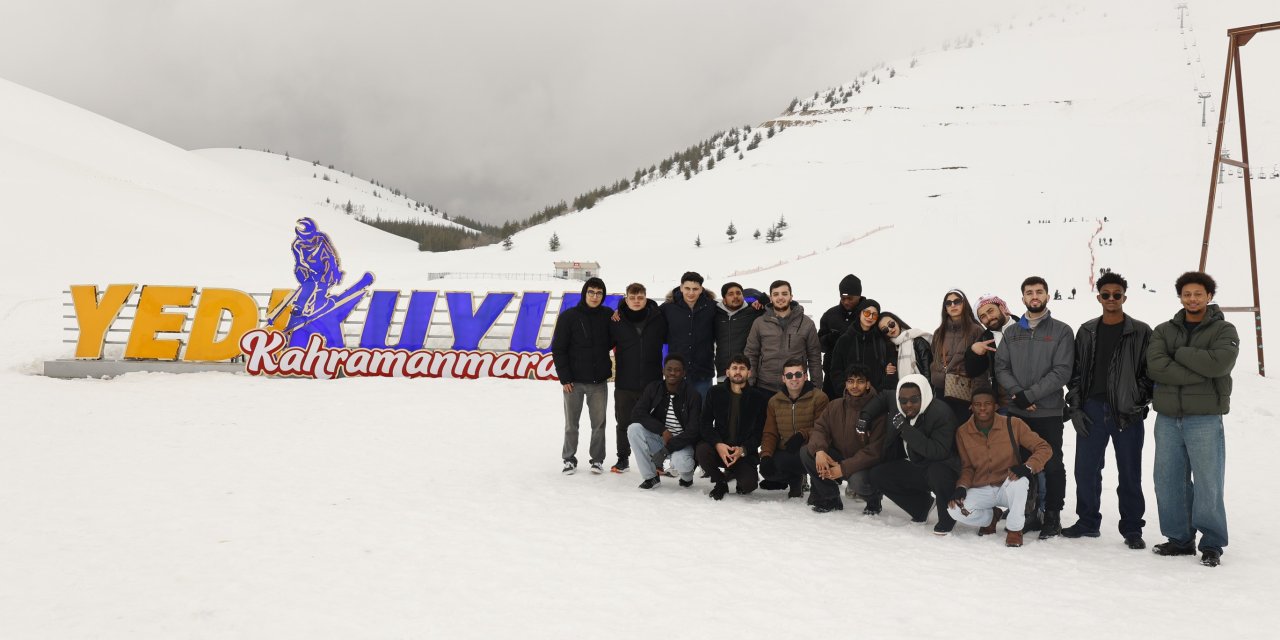 GİBTÜ Uluslararası Öğrencileri Yedikuyular 'da karın keyfini çıkardı