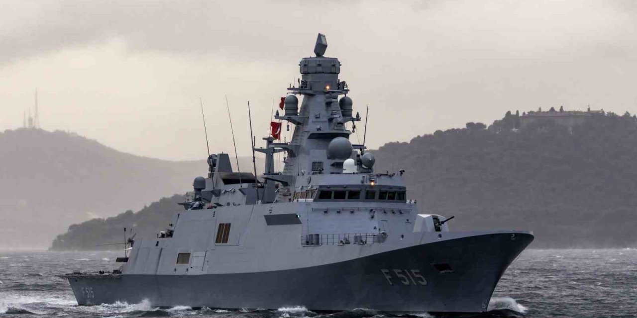 Kıbrıs Adası çevresi savaş gemileriyle konuşlandırılıyor