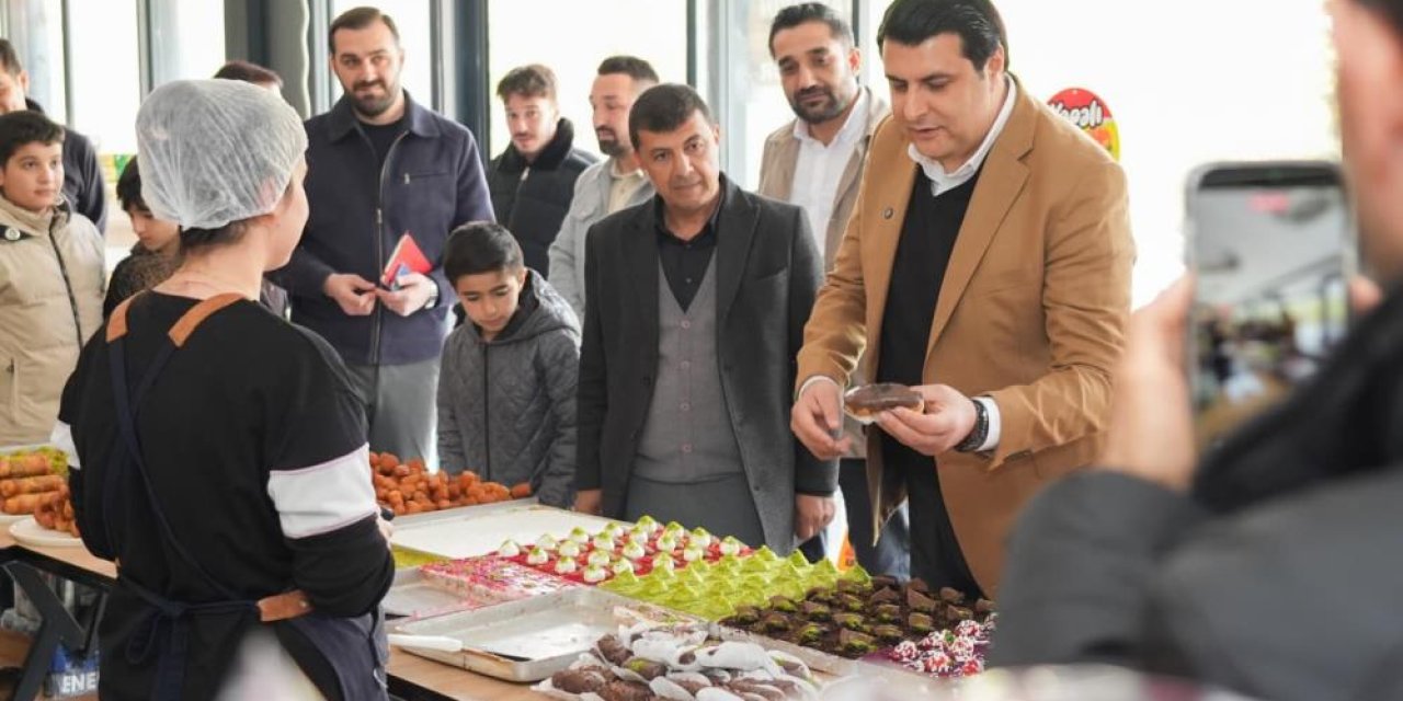 Sokak sokak gezen Başkan Yılmaz, talep ve önerileri yerinde dinledi