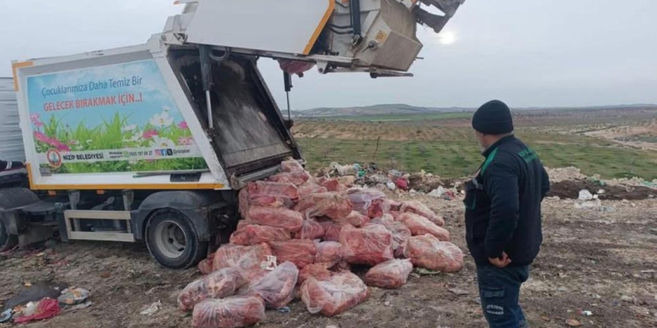 Gaziantep’te gıda skandalı: Tonlarca sağlıksız et ele geçirildi