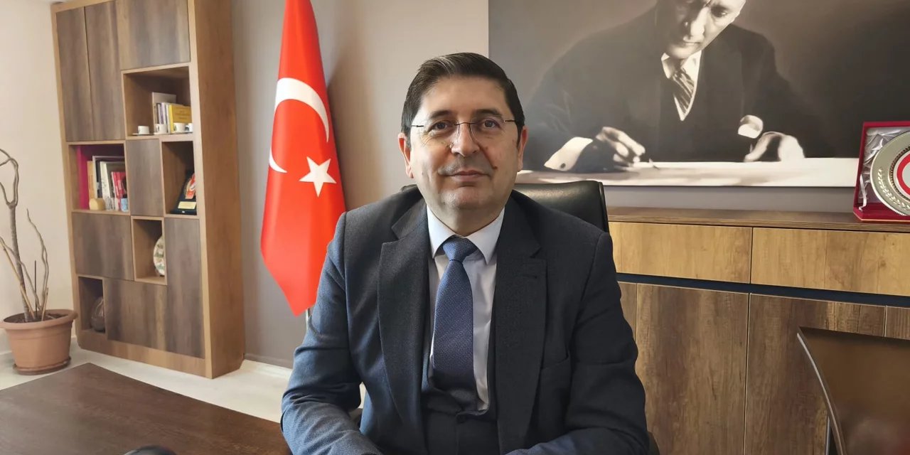 Bora Zor "Reklam verirken, yerel basını görmezden geliyorlar "