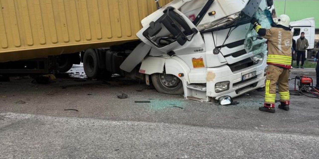 Yolda büyük felaket: araçlar hurdaya döndü