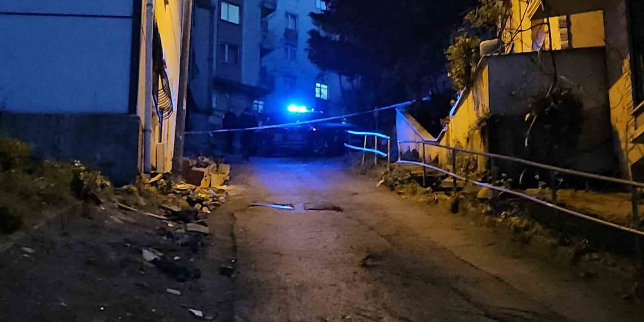 İstanbul da ölü bulunan şahsın 15 suç kaydı çıktı