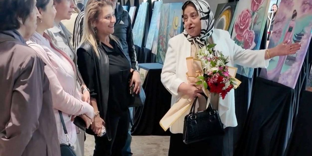 Şehitkamilde kadınlar eserlerini görücüye çıkardı