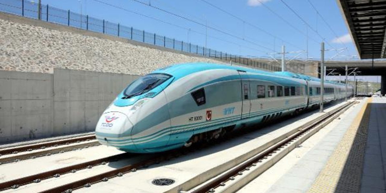 İslâhiye–Tahtaköprü demiryolu hattında seferler başladı