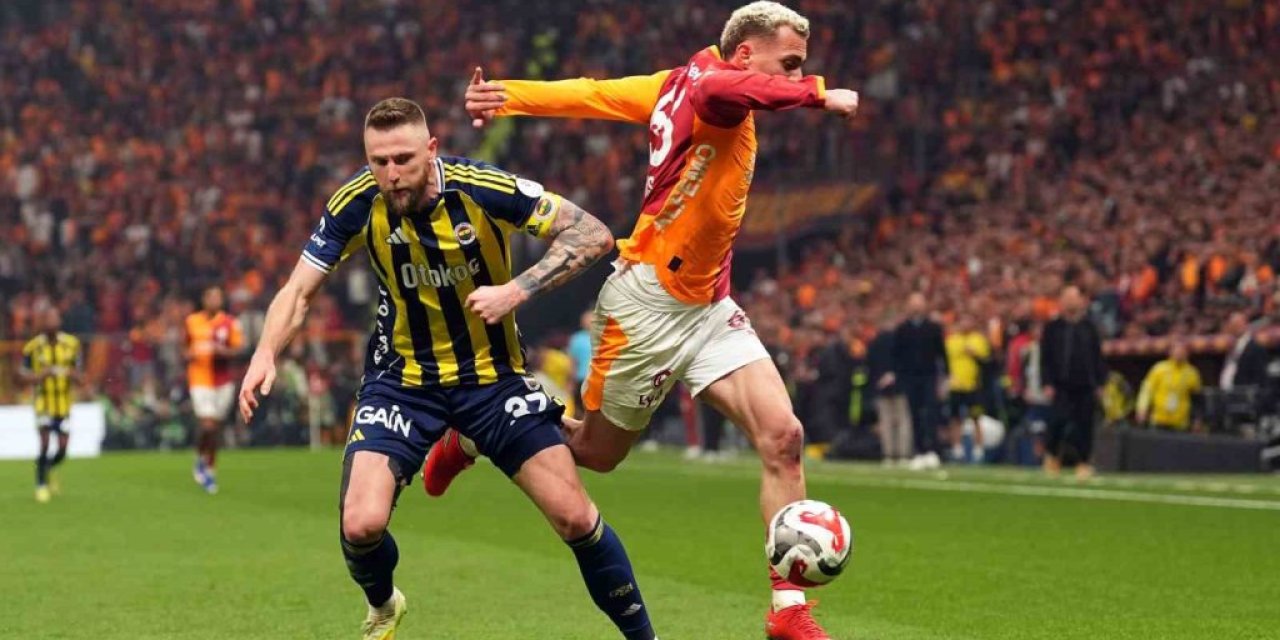 Galatasaray: 3 - Fenerbahçe: 0