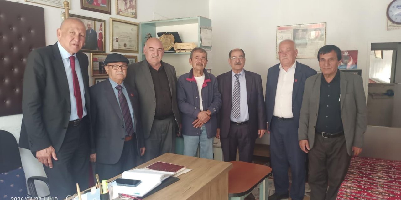 İYİ Partililer Şahinbey’de vatandaşla buluştu