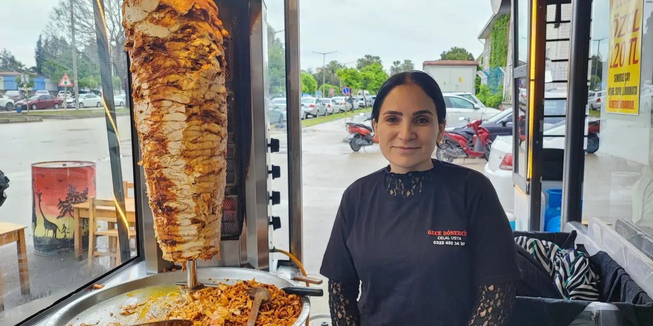 Adana’da 5 döner yiyip hesap ödemeden gittiler
