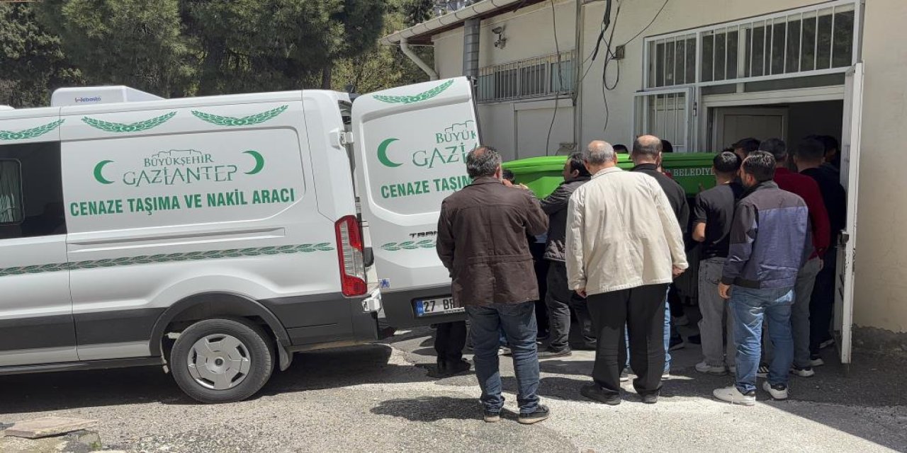 Gaziantep'te komşusu tarafından bıçaklanan genç hayatını kaybetti