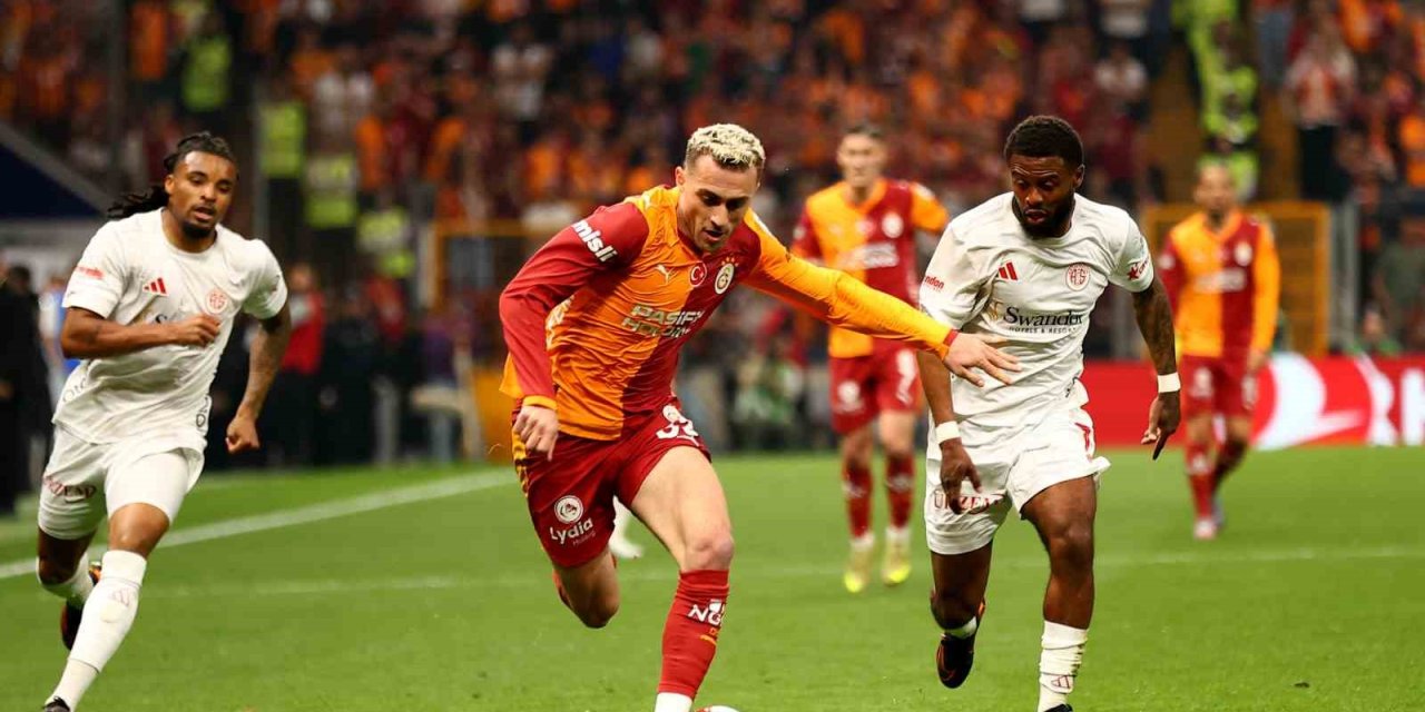 Süper Lig'de şampiyon Galatasaray