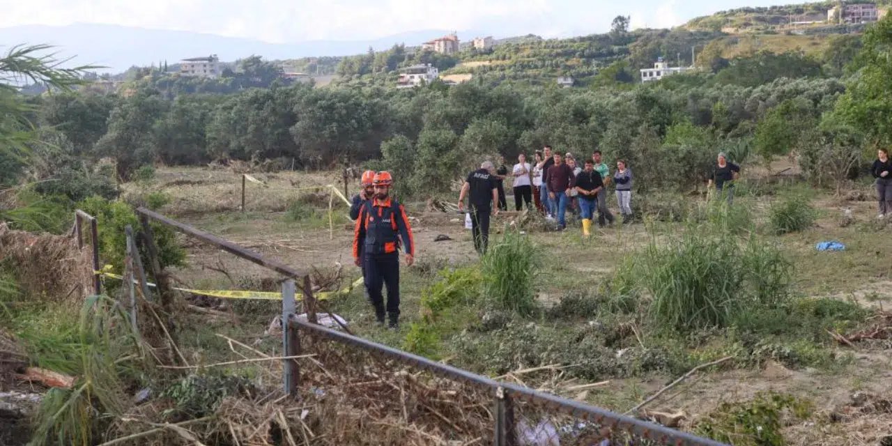 Hatay’da nehre düşen gencin cansız bedeni bulundu