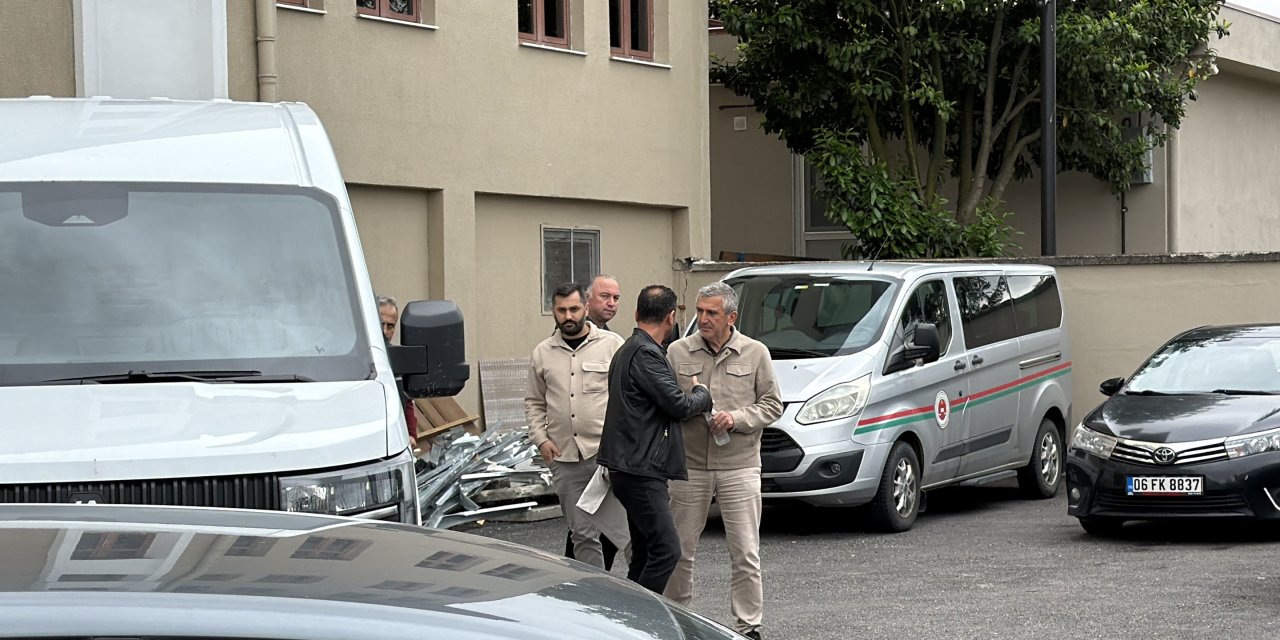 Akçakoca Belediye Başkanı Fikret Albayrak görevden uzaklaştırıldı