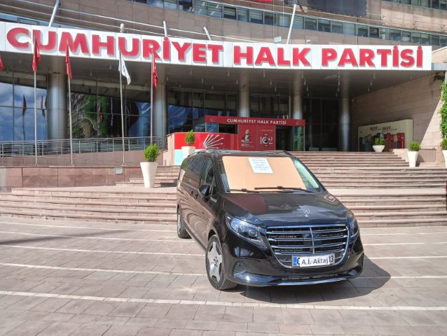 Özgür Özel döneminde tahsis edildiği iddia edilen araçlar olay oldu