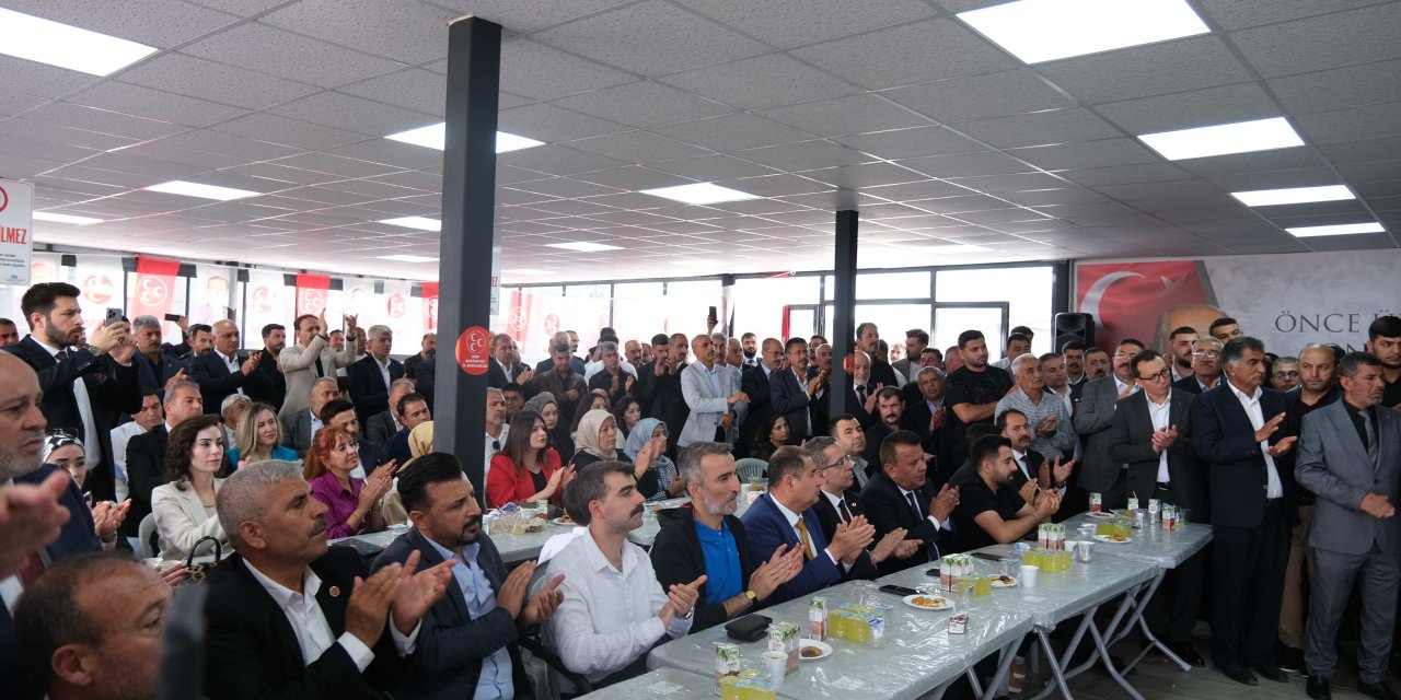 MHP Gaziantep’te Bayramlaşma programına yoğun ilgi