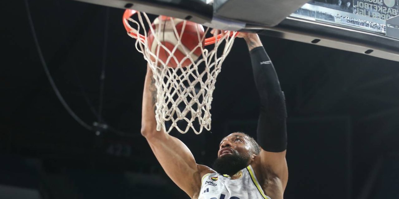Fenerbahçe yarı finalde