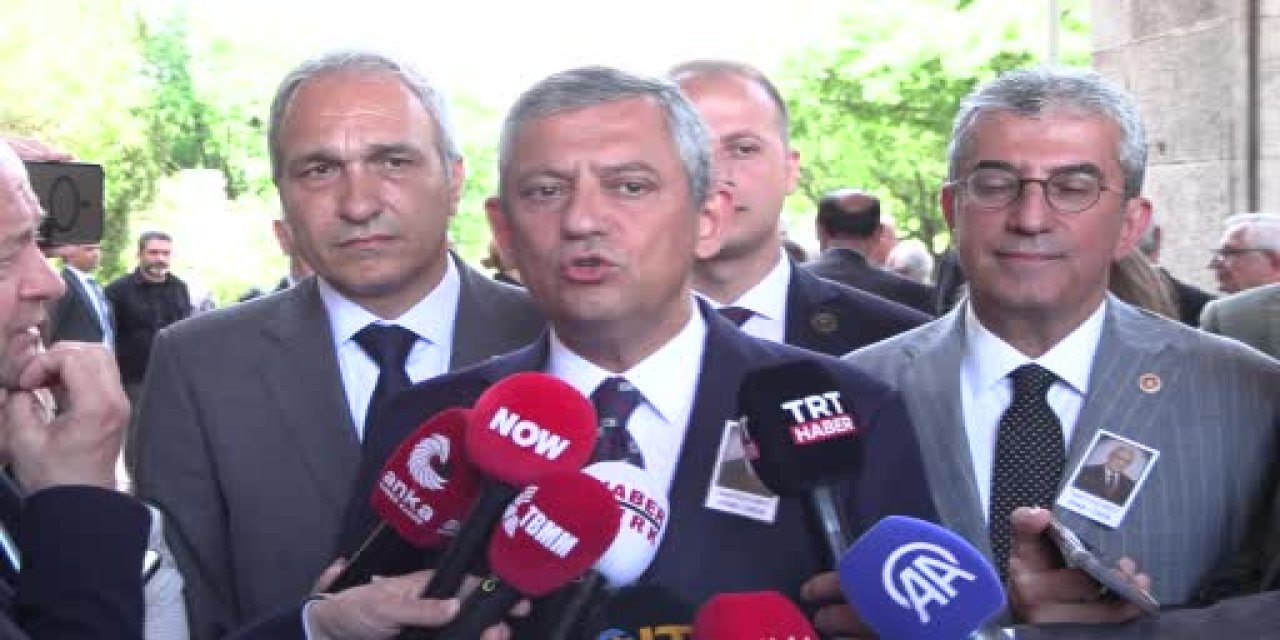 Özel’den dikkat çeken çıkış: “Sandık sonucu olmaksızın yönetim doğru değil”